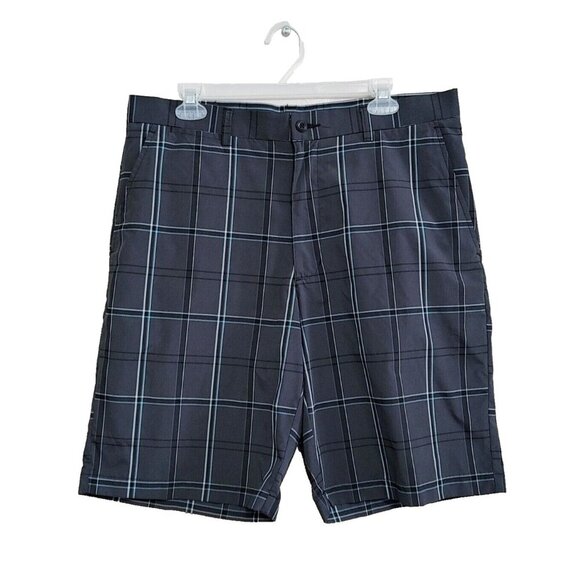 PGA Tour Golf Shorts Men's 34 Gray Plaid Polyester Shorts - Picture 1 of 4